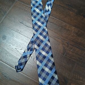 Classic Blue Plaid Men's Tie - Blue & Gray